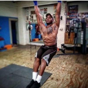 Meet your Posher, Stefon